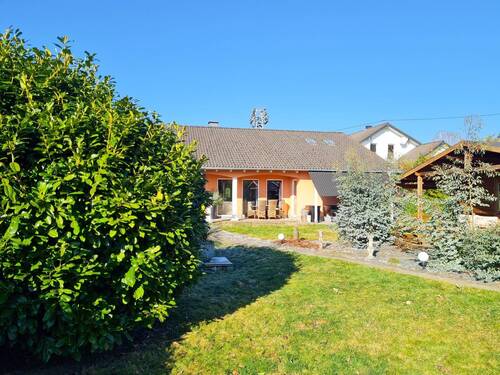 Rückansicht - 5 Zimmer Einfamilienhaus zum Kaufen in Puderbach