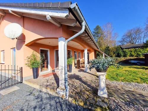 überdachte Terrasse - 