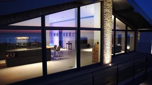 Wohnungsansicht bei Nacht - 4 Zimmer Etagenwohnung in Glowe