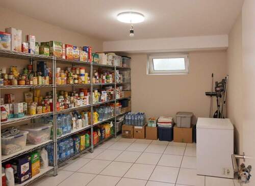 Abstell-/ Vorratsraum - 