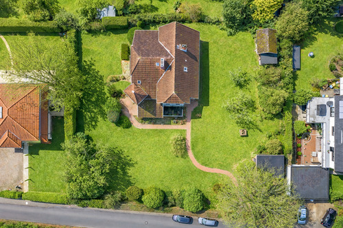 Grundstücksbild - 8 Zimmer Mehrfamilienhaus, Wohnhaus in Wentorf