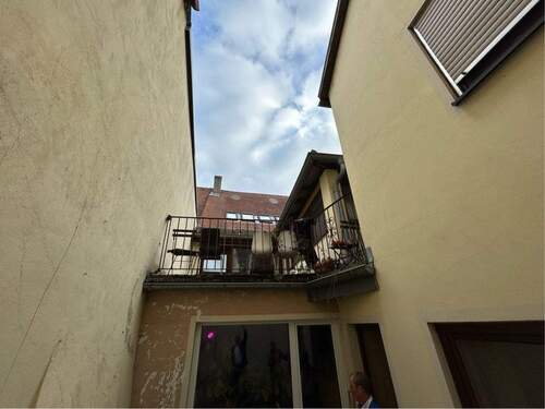 Innenhof Blick Richtung Dachterrasse - 