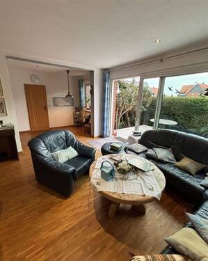 Wohn- Esszimmer Hauptwohnung - 