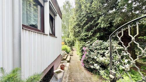Seitlicher Zugang Garten - 