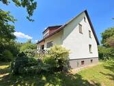 Außenansicht - (KI generiert) - Ein- Zweifamilienhaus mit großem Grundstück in ruhiger Lage mit Potenzial