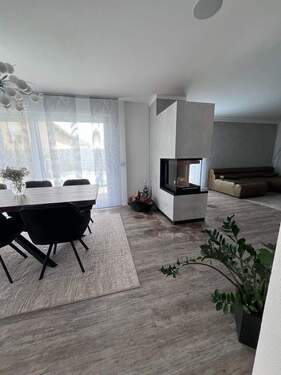 Esszimmer mit Kamin - 