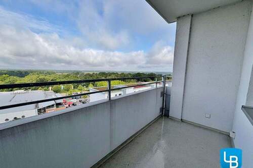 Der unmöblierte Balkon - 