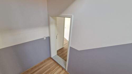 Eingang zur Wohnung im 4.OG - 