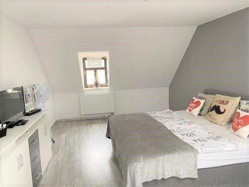 Schlafzimmer im OG - 