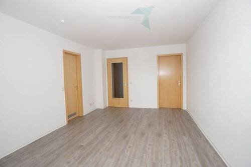 Wohnzimmer - 2 Zimmer Etagenwohnung in Zwickau