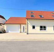 Modernes Einfamilienhaus mit Garage, hochwertiger Ausstattung und sonniger Wohnlage - Donauwörth Auchsesheim