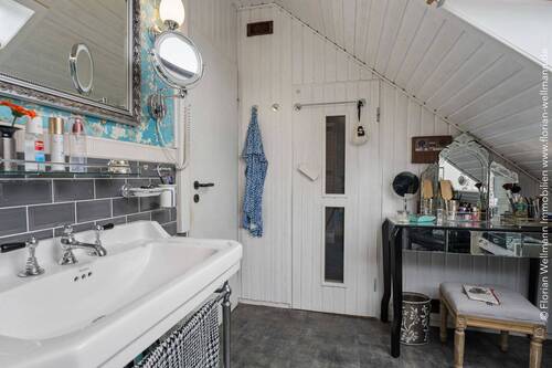 ... und Zugang zur Sauna ... - 