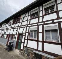 Denkmalgeschütztes Drei-Parteienhaus in Simmerath-Woffelsbach