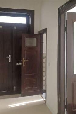 wohnnugseingangstür - 