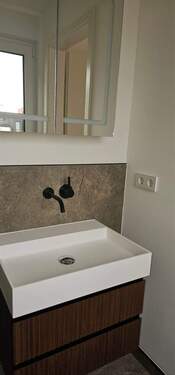 Bad an Schlafzimmer 1_II - 