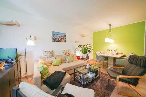 Wohnzimmer - 2 Zimmer Etagenwohnung in Ratingen