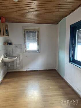 EG Zimmer2 - Mehrfamilienhaus, Wohnhaus mit 230,00 m² in Ludwigsburg zum Kaufen