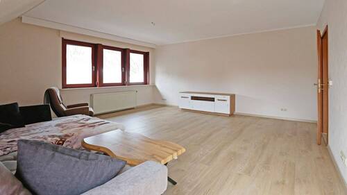 M652 Wohnzimmer - 2 Zimmer Etagenwohnung zur Miete in Vechta