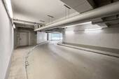 Einfahrt Tiefgarage - Garage, Stellplatz in Berlin