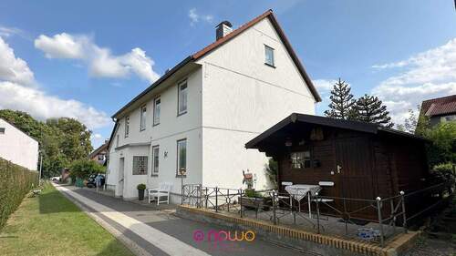 Ansicht vorn - Zweifamilienhaus mit Potenzial - freistehendes Fachwerkhaus in Wolfenbüttel-Ahlum