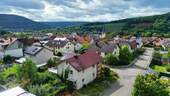 Panoramablick - Drei Wohneinheiten, viele Möglichkeiten - Ihr Mehrgenerationenhaus mit Entwicklungschancen auf Erbpachtgrundstück