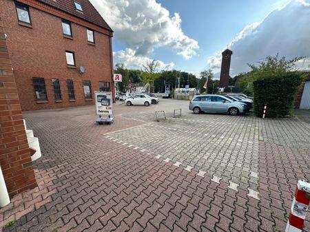 Außenstellplätze (2) - Gewerbeobjekt (Büro, Produktion, Verkauf) in Bochum zum Kaufen