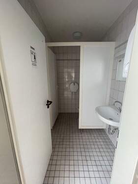 getrennte Toiletten , 1. OG - 