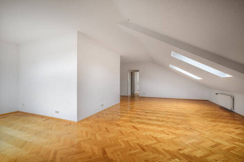 Wohnzimmer - Etagenwohnung mit 76,00 m&sup2; in Aachen zum Kaufen