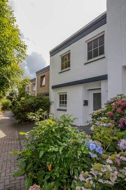 Ansicht - Mittelreihenhaus in begehrter Lage von Wedel bei Hamburg