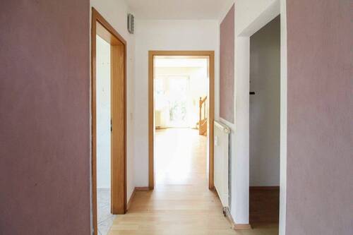Flur - linke DHH - 
