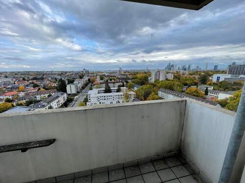 Balkon - 3 Zimmer Etagenwohnung zum Kaufen in Frankfurt