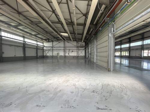 2. Halle - Halle in Saarbrücken zur Miete