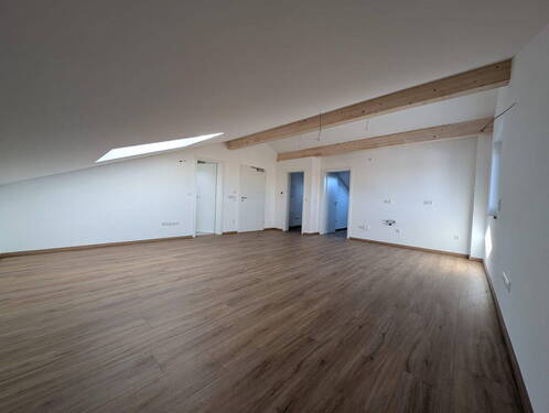 Bild 2 - 2 Zimmer Etagenwohnung zur Miete in Unterwattenbach