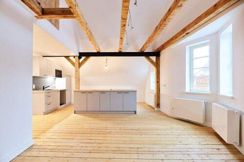 Whg. 2. DG - Wohn- und Essbereich - 