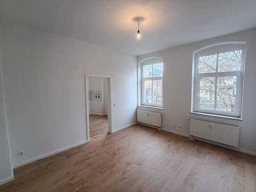 Zimmer 2 - 3 Zimmer Etagenwohnung in Reichenbach im Vogtland