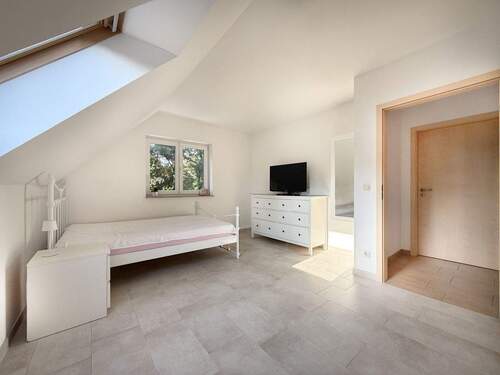 Schlafzimmer 2 im Obergeschoss - 