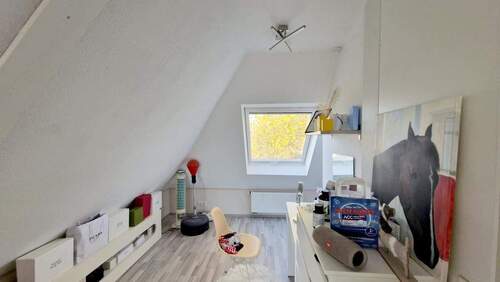Zimmer im Spitzboden - 