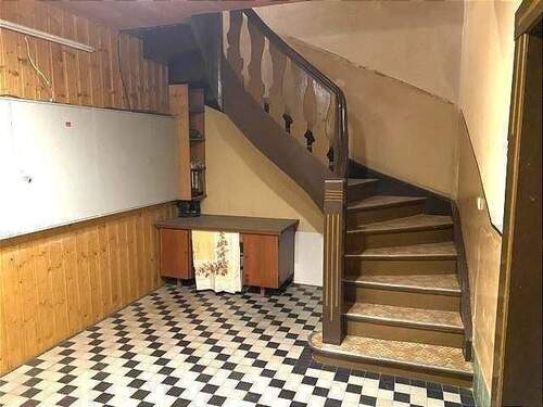 Treppe ins Obergeschoß - Einfamilienhaus mit 170,00 m&sup2; in Finneland zum Kaufen