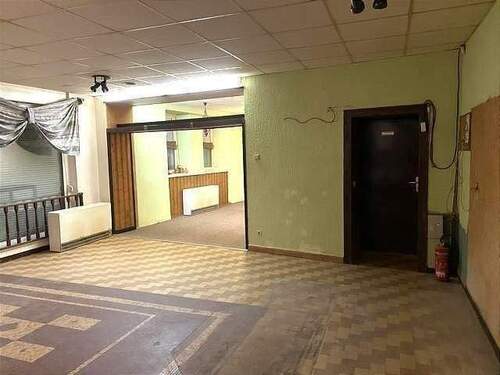 ehemaliger Gastraum im EG - 