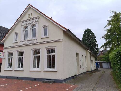 IMG-20240915-WA0003 - 8 Zimmer Mehrfamilienhaus, Wohnhaus zum Kaufen in Varel