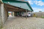 Carport mit Schuppen - 