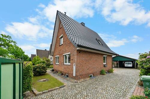 Seitenansicht - 3 Zimmer Einfamilienhaus in Neumünster