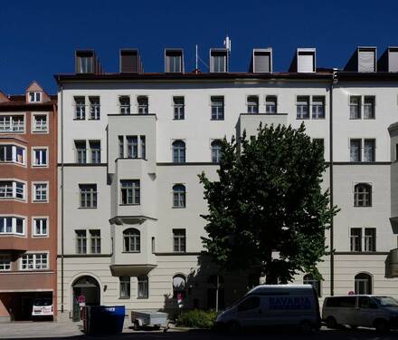Straßenansicht - 