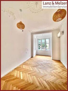 Zimmer mit Erker - 4 Zimmer Etagenwohnung in Berlin