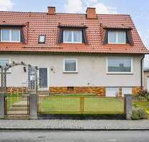 Ruhig gelegenes Zweifamilien-Doppelhaus - Ideal für Familie oder Mehrgenerationenwohnen - Schauenburg / Elgershausen