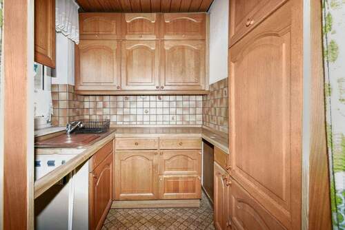 Küche EG - 8 Zimmer Mehrfamilienhaus, Wohnhaus in Schauenburg / Elgershausen