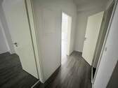 Diele - 2 Zimmer Etagenwohnung zur Miete in Duisburg