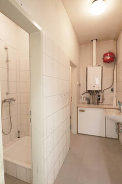 WC1 - 