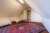 Schlafzimmer 3 - 