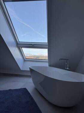 Hauptbadezimmer Dachgeschoss - 